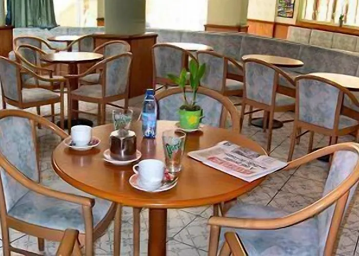 德斯洛希尔斯酒店 卢德