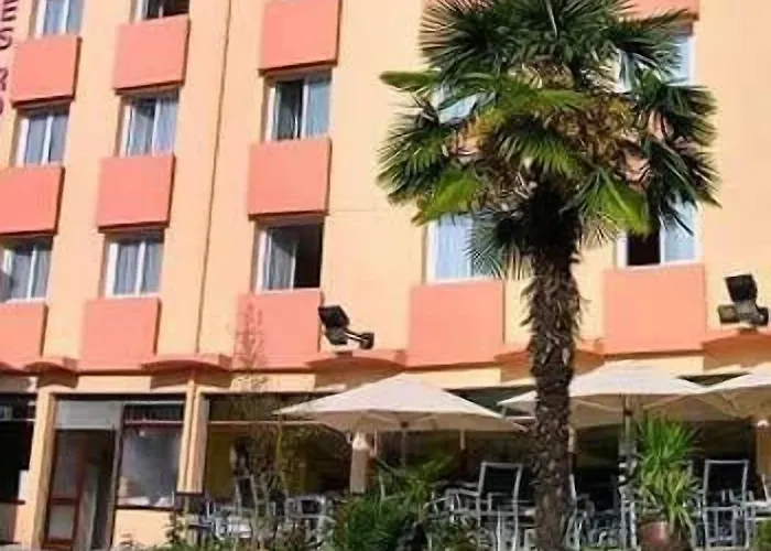 Des Rosiers Hotel Lourdes